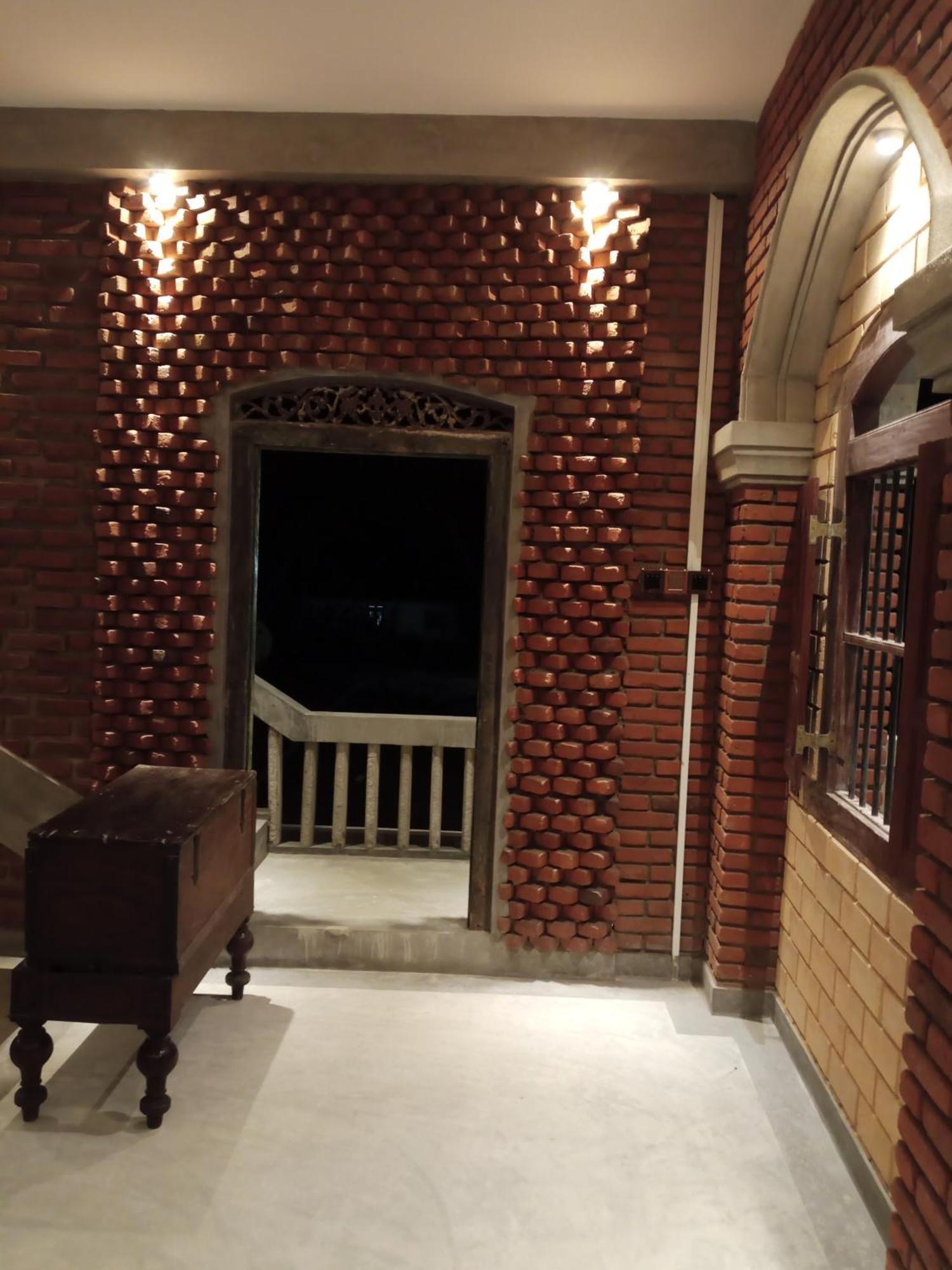Отель The Brick Wonder Habaraduwa Экстерьер фото